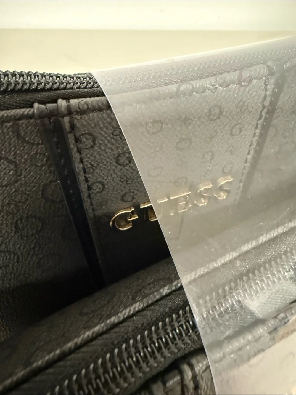 Guess Embossed Cosmetic Pouch Bag 2 pcs Set Full Zipper Black With Print logo